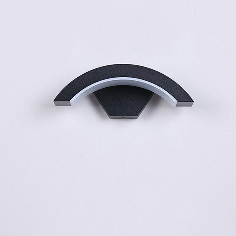 Curved Moon Wall Light