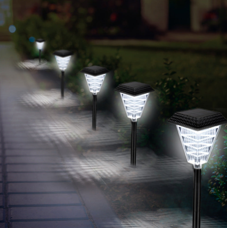 Outdoor Solar Garden Pathway Light